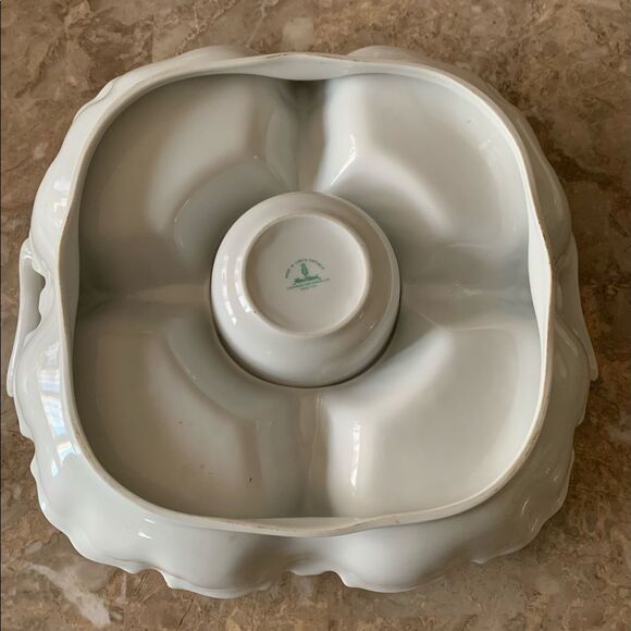 Haas & Czjzek porcelain w/gold trim chips & dip dish, lid,made in Czech Republic - Picture 7 of 8